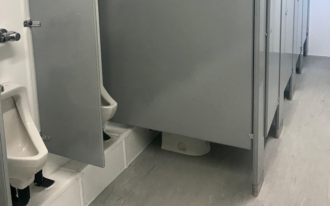 Conteneur sanitaire ATCO intérieur